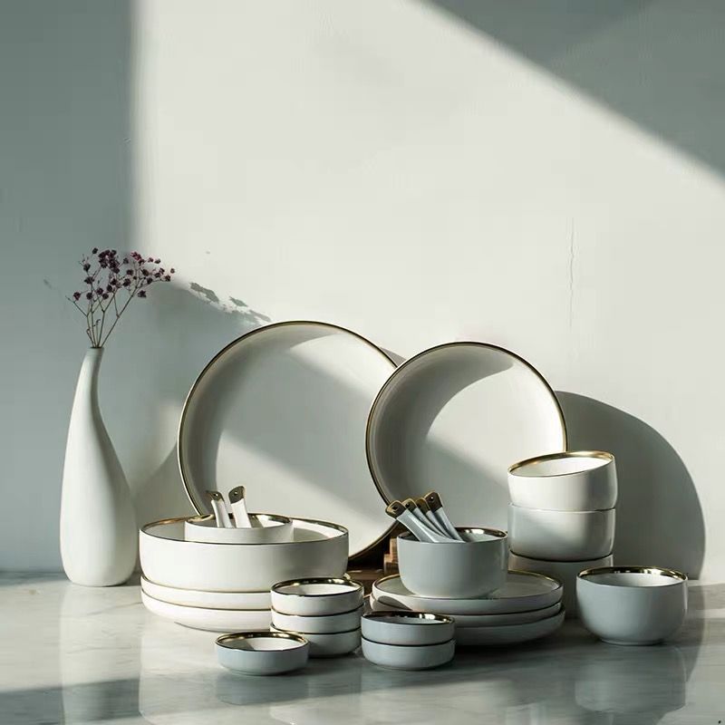 How to Set an Elegant Dinner Table with Porcelain | Guide